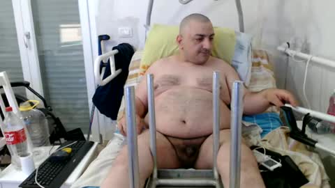 nunzio19811213 online show from June 18, 12:53 pm