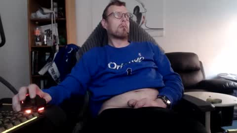 nursefan online show from November 8, 2:50 pm