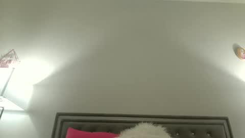 Snapshot of nursekittyslut chatting on March 11, 3:16 am nursekittyslut online show from March 11, 3:16 am