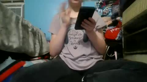 Snapshot of nuthin2cee chatting on December 3, 7:49 am nuthin2cee online show from December 3, 7:49 am