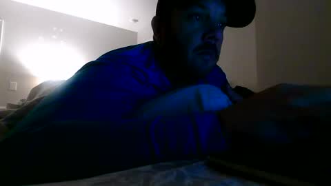 Snapshot of nuttincowboy727272 chatting on February 10, 1:10 am nuttincowboy727272 online show from February 10, 1:10 am