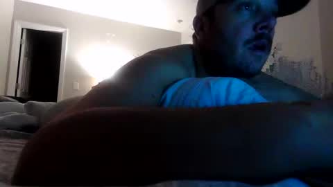 Snapshot of nuttincowboy727272 chatting on February 17, 2:41 am nuttincowboy727272 online show from February 17, 2:41 am