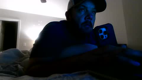 Snapshot of nuttincowboy727272 chatting on February 22, 2:24 am nuttincowboy727272 online show from February 22, 2:24 am