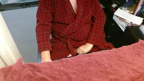 Snapshot of nuttttyprofessor chatting on January 6, 6:22 pm nuttttyprofessor online show from January 6, 6:22 pm