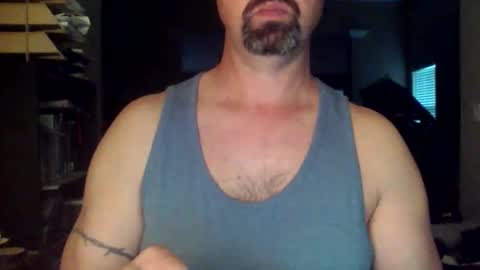 nvrenuff1979 online show from March 10, 11:37 am