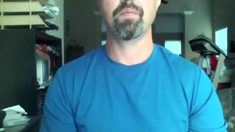nvrenuff1979 online show from May 27, 10:56 am