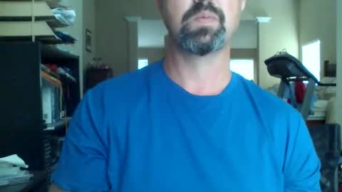 nvrenuff1979 online show from May 27, 11:02 pm