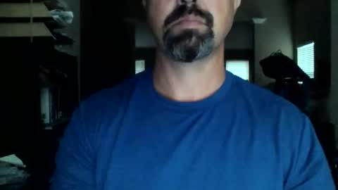 nvrenuff1979 online show from May 29, 10:46 am