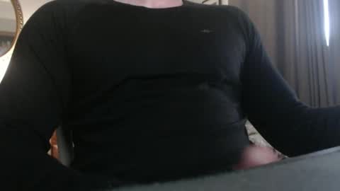 Snapshot of nyeanotbad chatting on March 30, 3:07 am nyeanotbad online show from March 30, 3:07 am