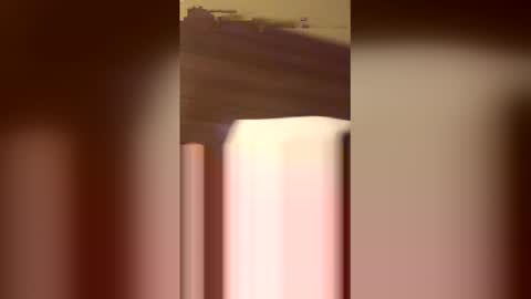 nyellin online show from April 18, 4:27 am