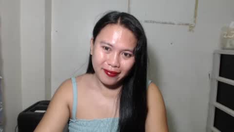 nylecummer online show from April 4, 9:34 pm