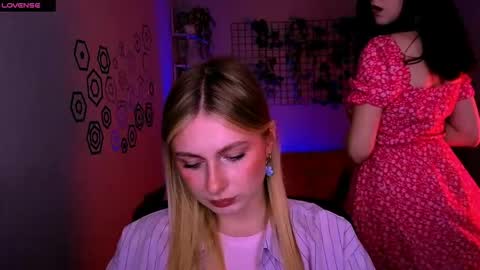 Snapshot of nymiraa chatting on May 23, 7:18 pm Mira online show from May 23, 7:18 pm