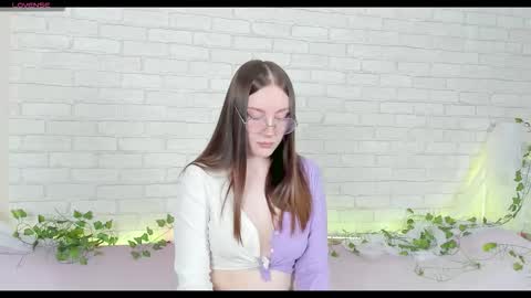 Kat online show from February 19, 10:55 am