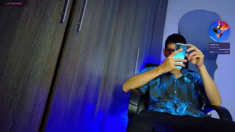 Snapshot of nymphobuddies chatting on February 18, 12:59 am David and Steven Independents online show from February 18, 12:59 am