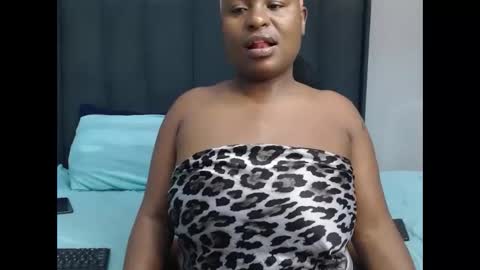 nymphovixens online show from May 9, 11:04 am