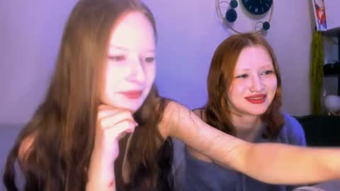 nyra_thira online show from May 25, 4:02 pm
