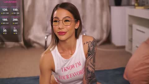 nyrobinova online show from March 9, 4:16 am