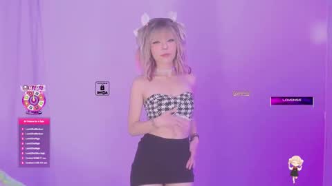 Snapshot of nyvy chatting on December 15, 2:05 am nyvy online show from December 15, 2:05 am