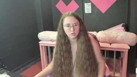 Snapshot of nyxiannox chatting on January 13, 5:01 am nyxiannox online show from January 13, 5:01 am