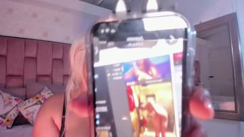 Nyxki Daa online show from May 26, 4:52 am