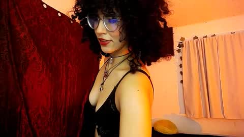 Nyxxei online show from February 10, 12:15 am