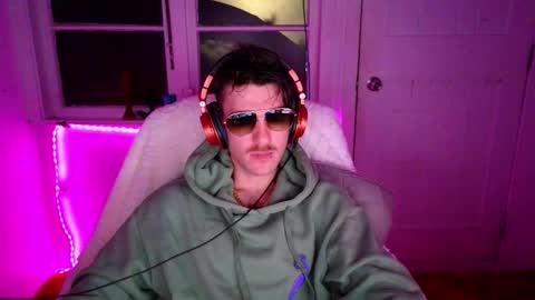 Snapshot of nzcitizen chatting on March 19, 9:35 am NZ Citizen online show from March 19, 9:35 am