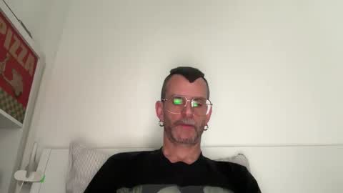 Jonathan Deep online show from February 24, 10:24 am