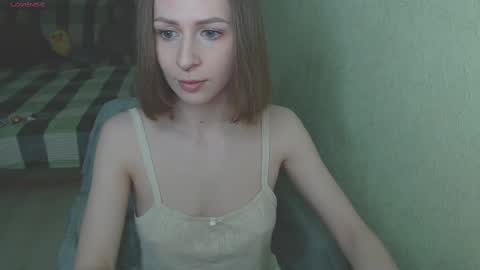 Snapshot of oaklyndobson chatting on February 13, 5:33 pm Oaklyn online show from February 13, 5:33 pm