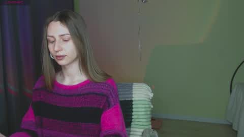 Snapshot of oaklyndobson chatting on October 3, 3:53 pm Oaklyn online show from October 3, 3:53 pm