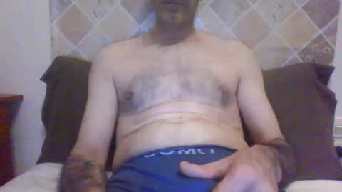 Snapshot of obedienteparatii chatting on September 20, 4:41 pm sumiso cam online show from September 20, 4:41 pm