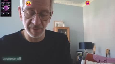 Snapshot of obliox175 chatting on March 6, 12:09 pm Obliox online show from March 6, 12:09 pm