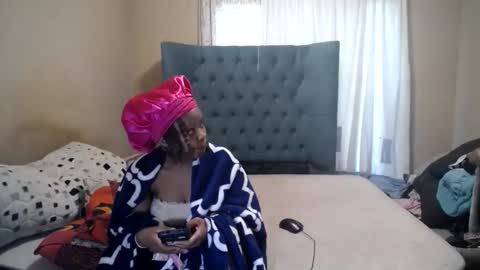 obsessedmimi online show from May 24, 5:12 am