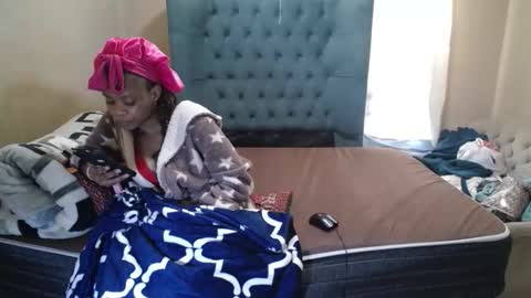obsessedmimi online show from May 30, 10:23 am