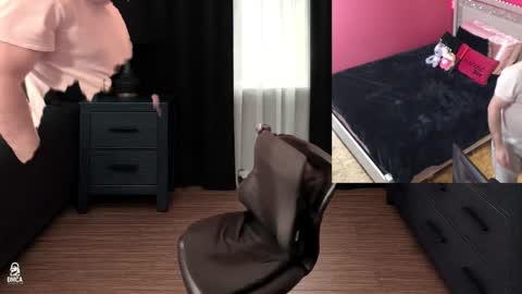 Snapshot of obsidian_stallion chatting on December 22, 5:43 pm Obsidian stallion online show from December 22, 5:43 pm