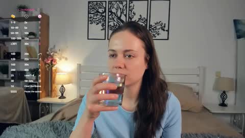 Elis online show from February 22, 9:13 pm