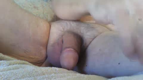 Snapshot of obx4sunanfun60 chatting on January 2, 4:24 pm obx4sunanfun60 online show from January 2, 4:24 pm