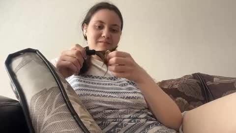 ocieburley online show from April 16, 5:19 am