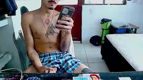 Cris online show from January 13, 6:57 pm