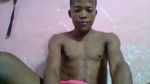 Snapshot of odon023 chatting on January 21, 7:15 am odon023 online show from January 21, 7:15 am
