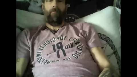 Snapshot of oedipe666 chatting on February 23, 3:42 pm oedipe666cam online show from February 23, 3:42 pm