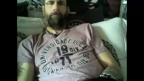 Snapshot of oedipe666 chatting on February 26, 3:33 pm oedipe666cam online show from February 26, 3:33 pm