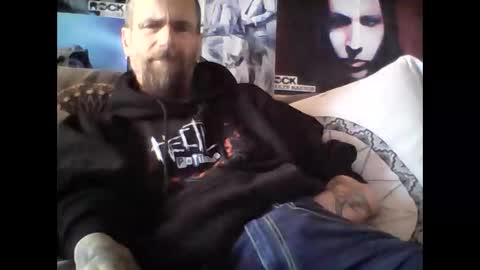 Snapshot of oedipe666 chatting on March 9, 4:22 pm oedipe666cam online show from March 9, 4:22 pm