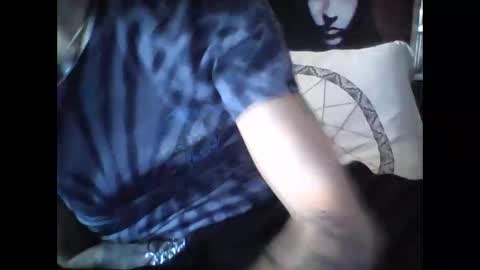 Snapshot of oedipe666 chatting on March 13, 2:23 pm oedipe666cam online show from March 13, 2:23 pm