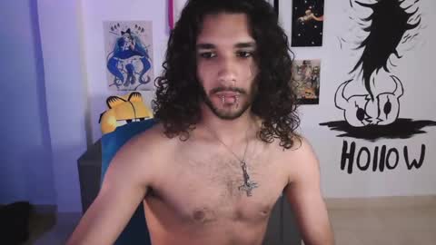 Snapshot of oezack__ chatting on February 14, 5:51 am Zack online show from February 14, 5:51 am