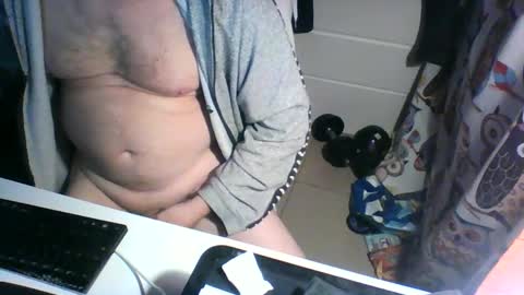 Snapshot of ofmtfs10 chatting on January 14, 11:37 pm ofmtfs10 online show from January 14, 11:37 pm