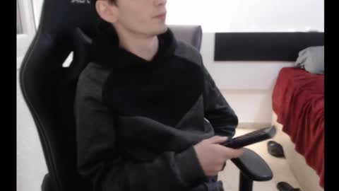 ofsolovicio online show from November 30, 7:18 pm