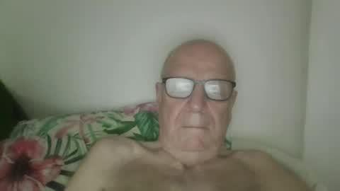 oggi95 online show from October 13, 8:03 am