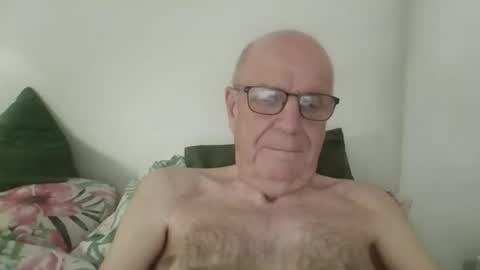 oggi95 online show from October 17, 2:30 pm