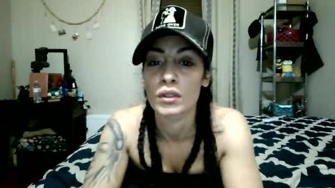 Lit en Cama online show from June 17, 2:47 am
