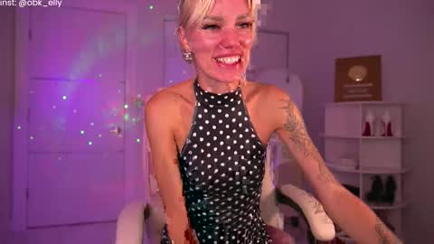 Kelly online show from April 2, 12:19 am